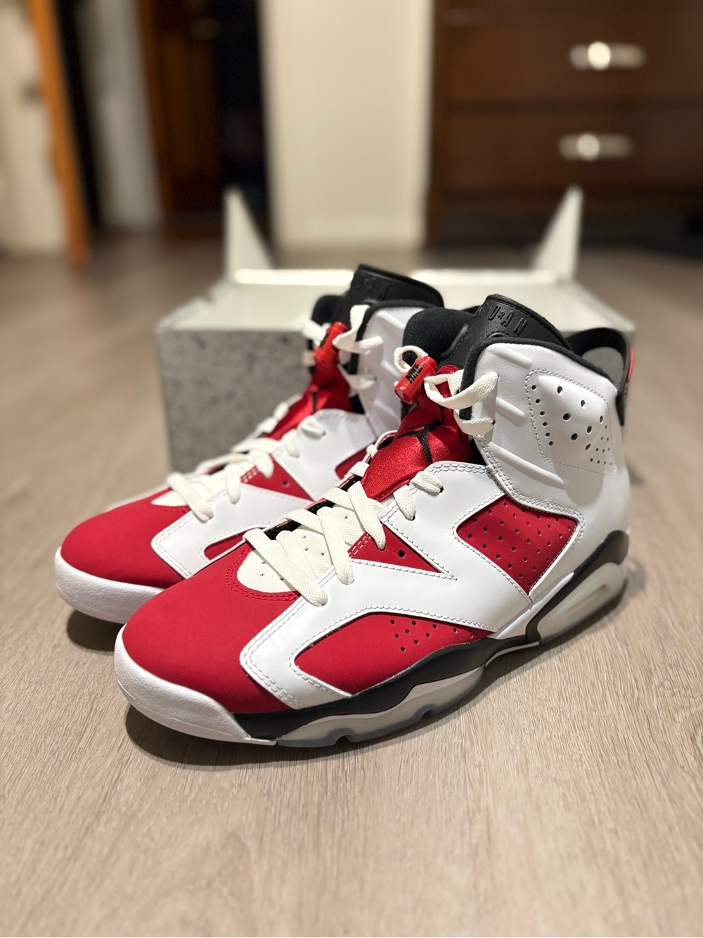 Men’s Jordan 6 Carmines